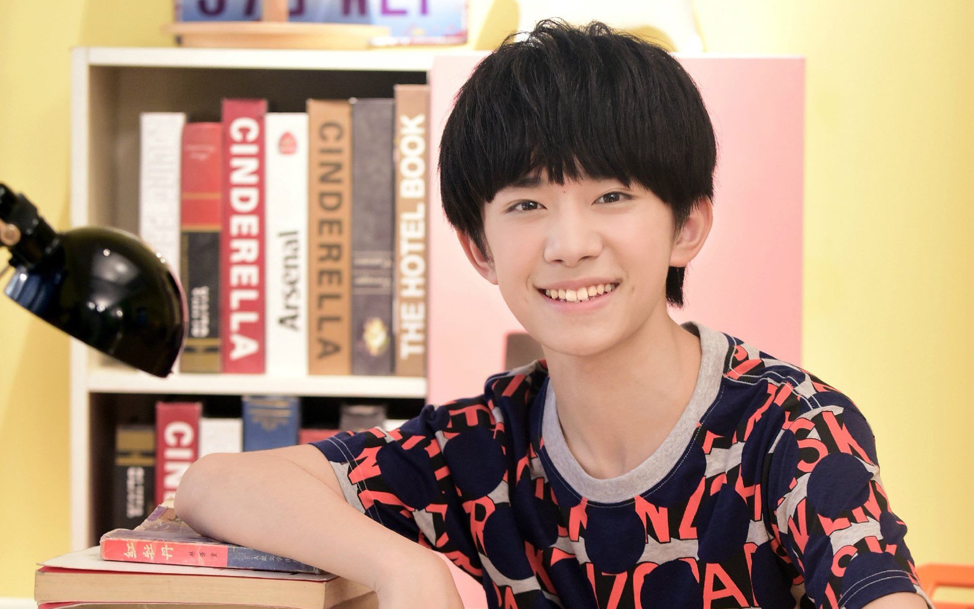 内地明星,TFBOYS,易烊千玺