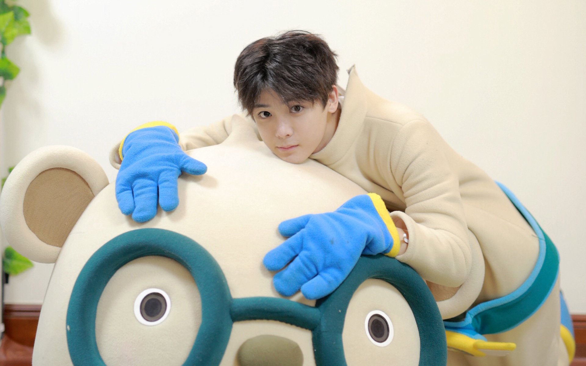 内地明星,侯明昊