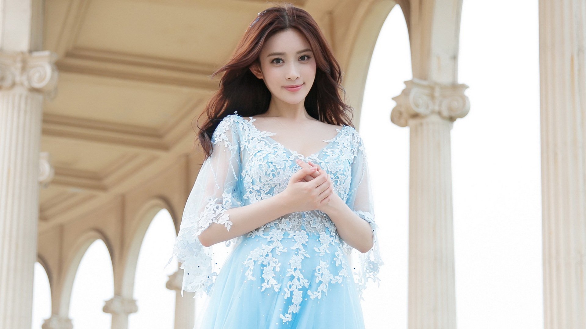 内地明星,孟子义