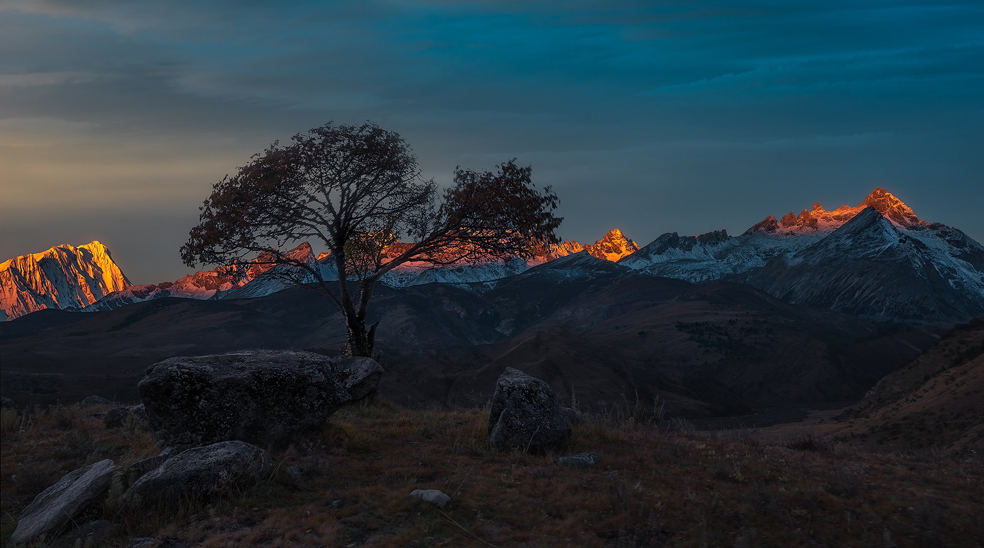 小月坡,雪山,夕阳,高山