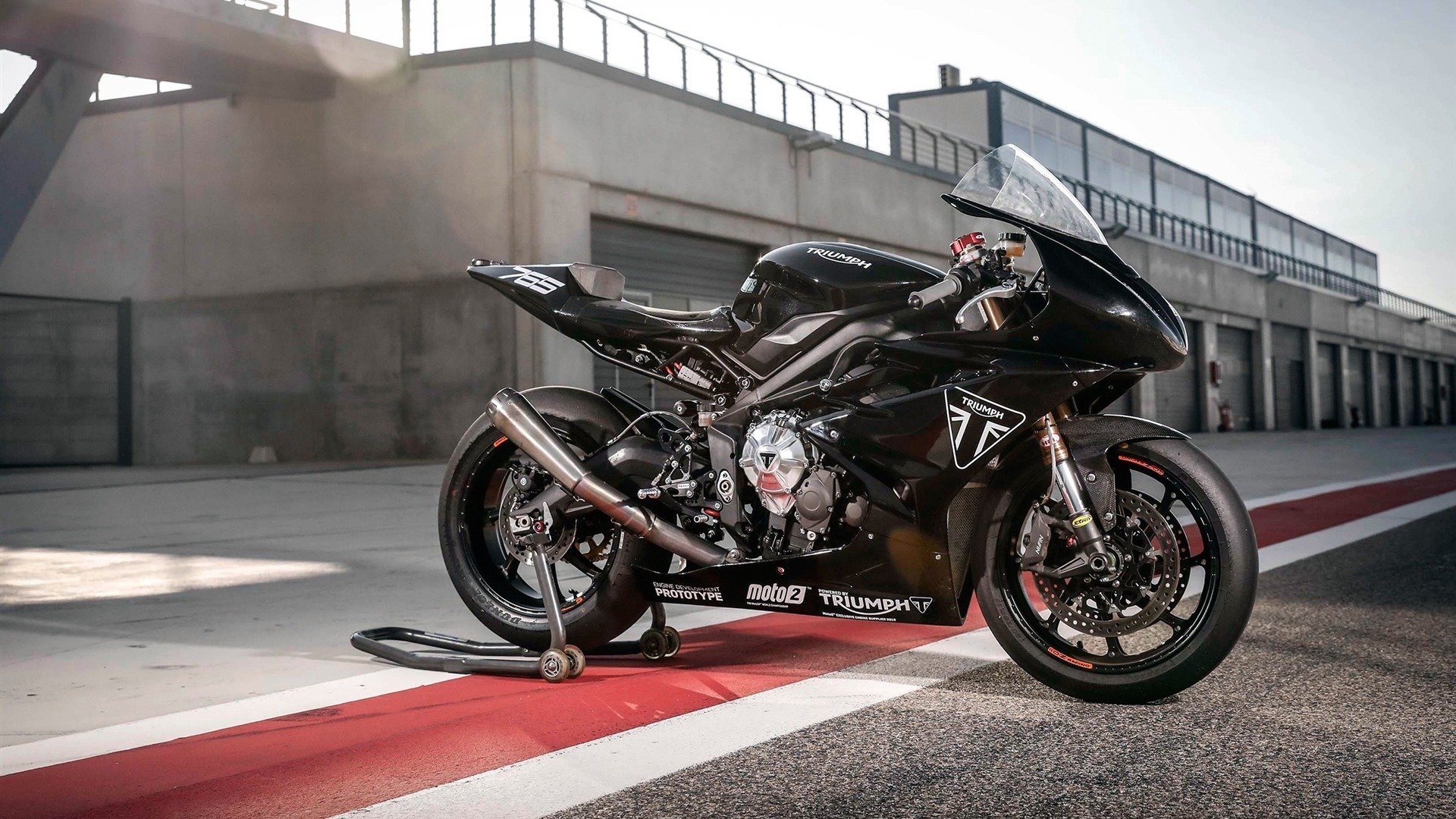 汽车,摩托车,凯旋代托纳765