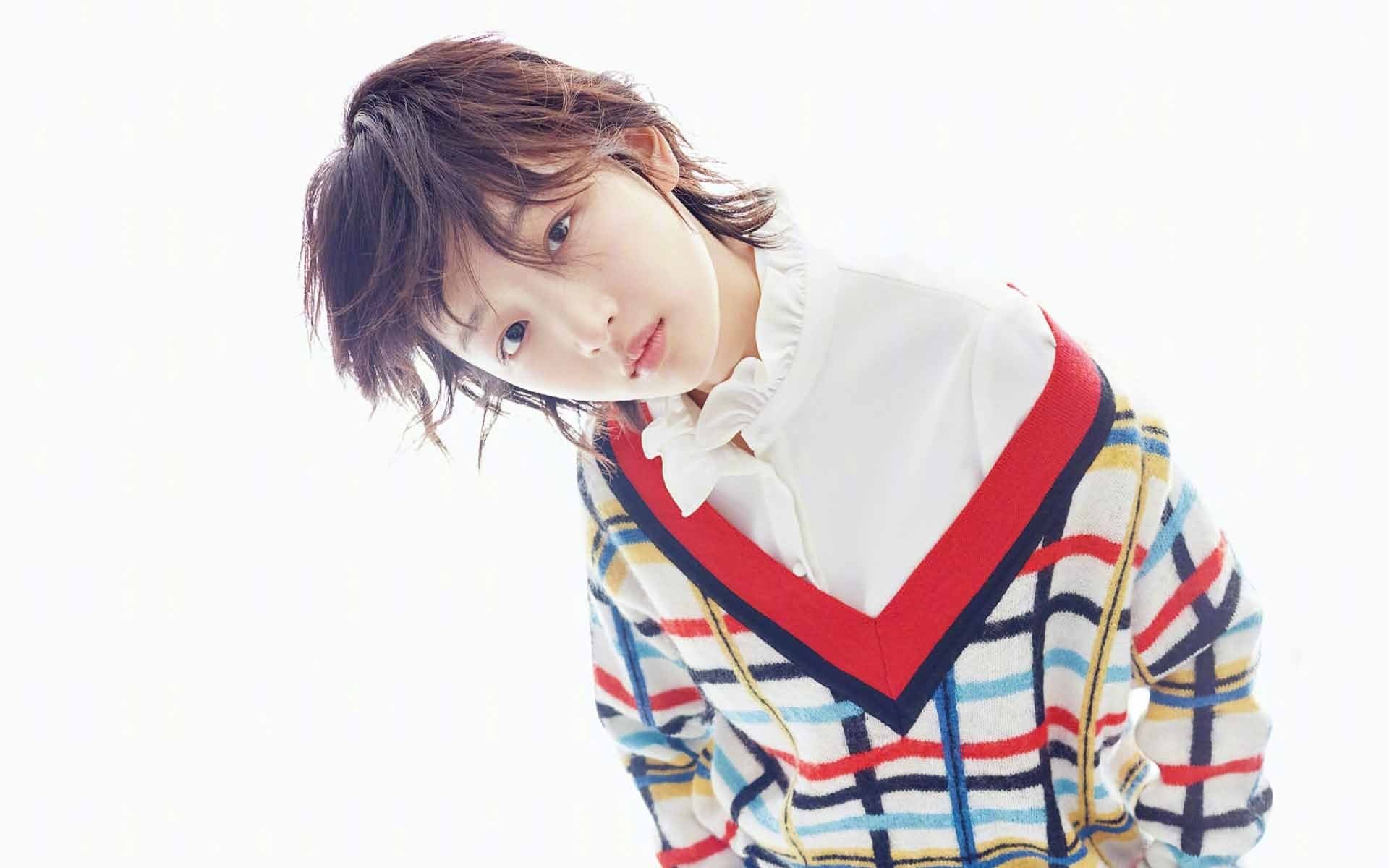 内地明星,周冬雨