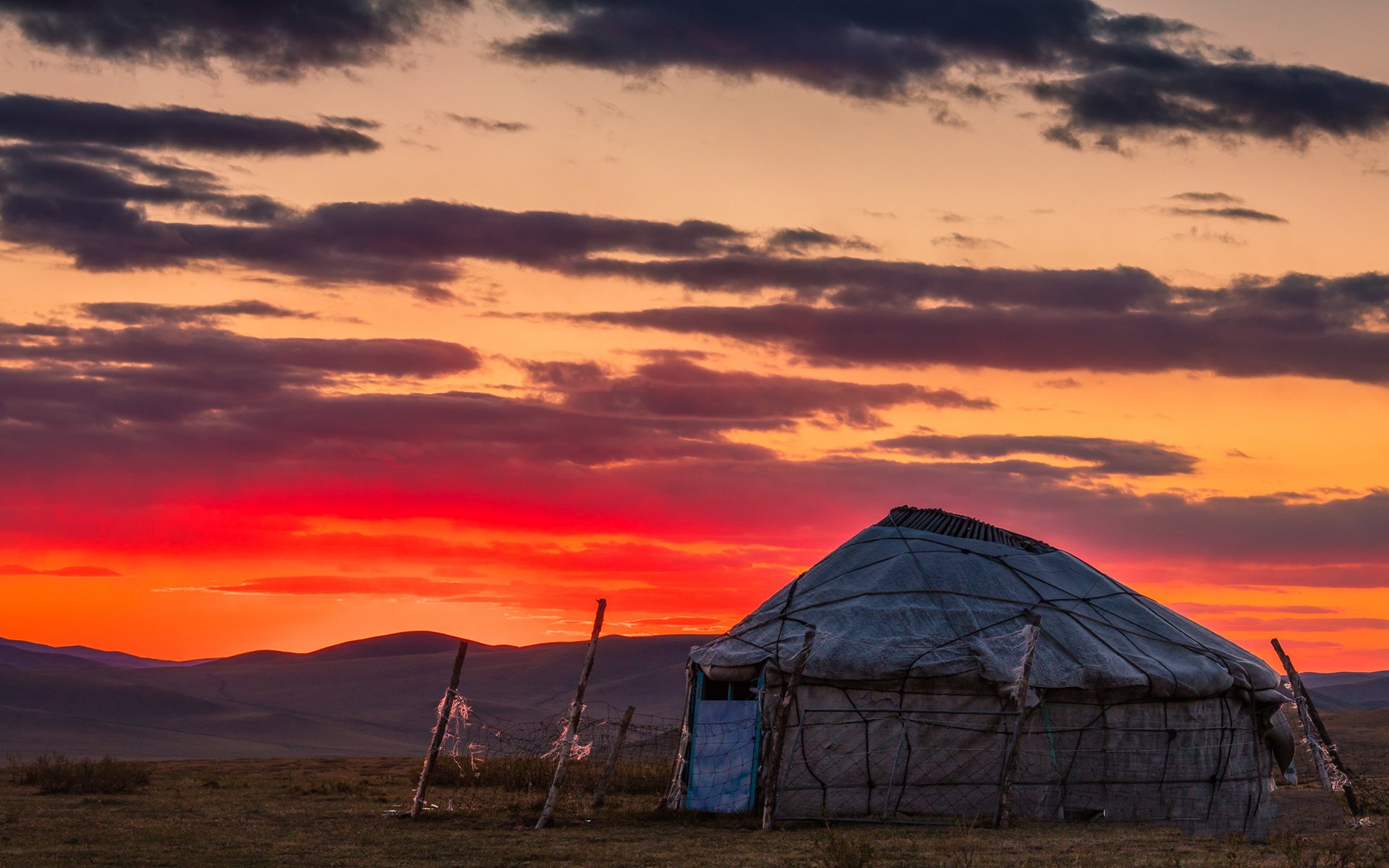 风景,落日余晖,夕阳,蒙古包,草原