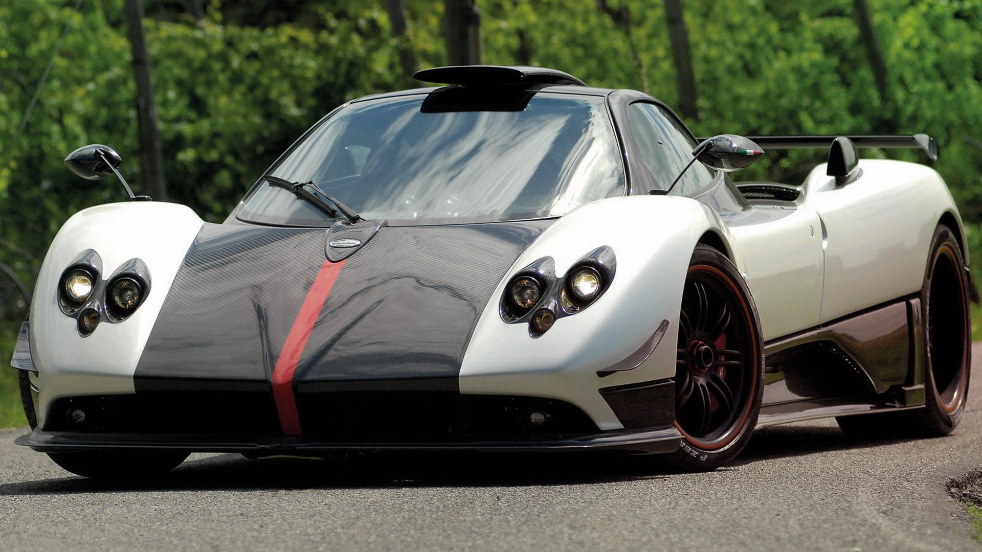 汽车,跑车,帕加尼