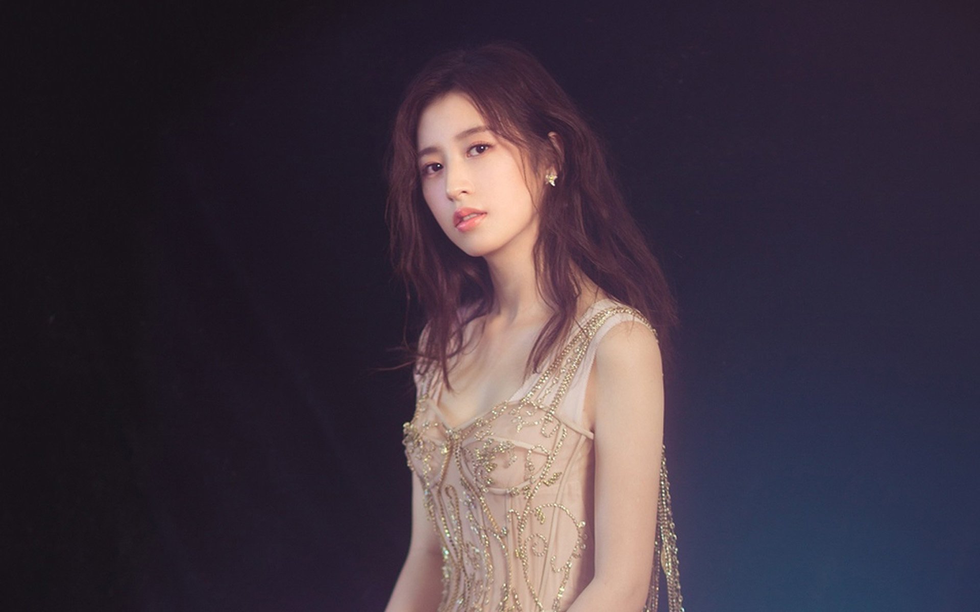 内地明星,周雨彤