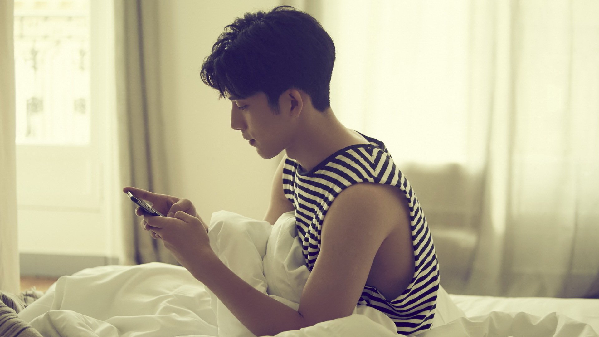 明星风尚,井柏然