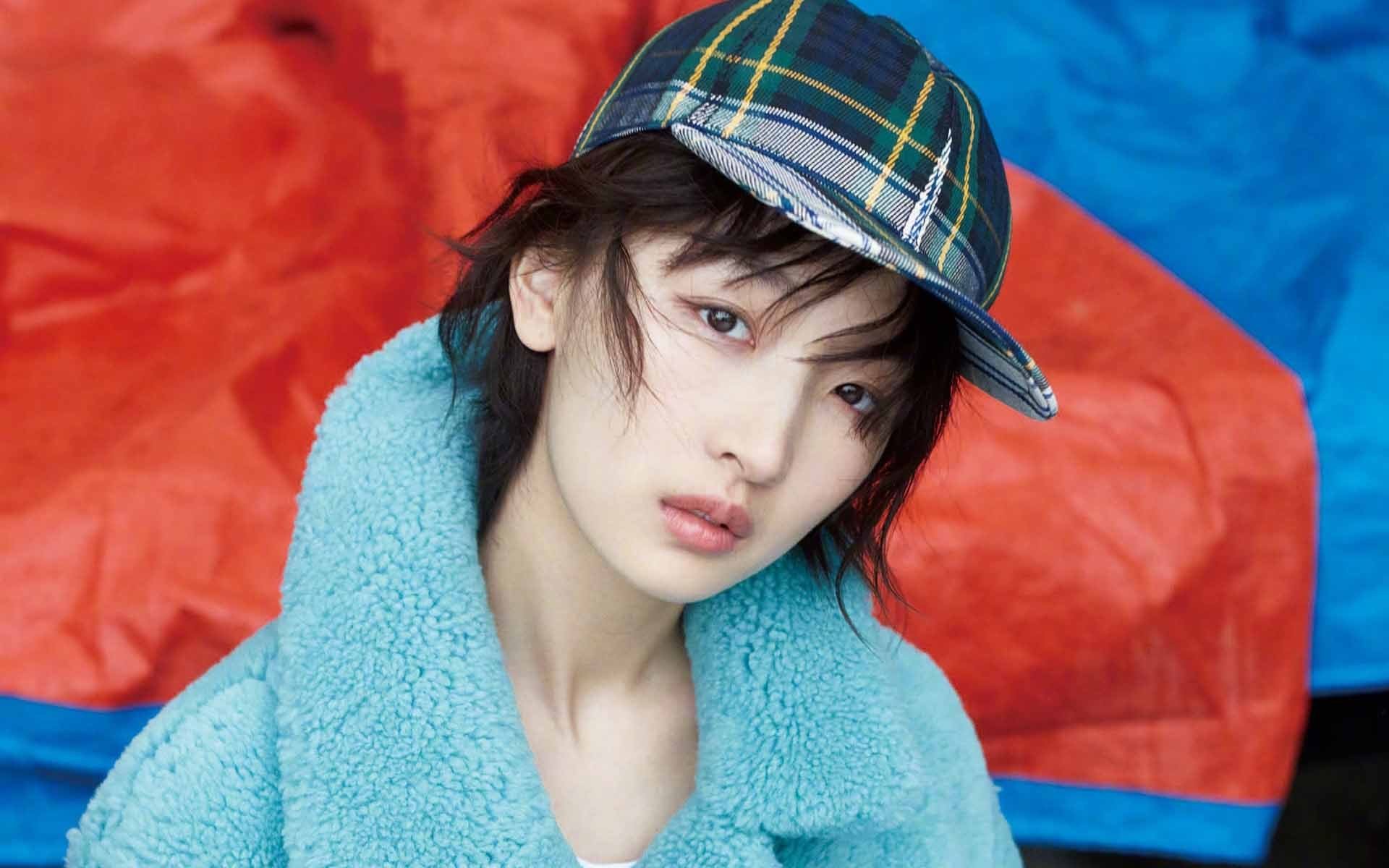 明星风尚,周冬雨