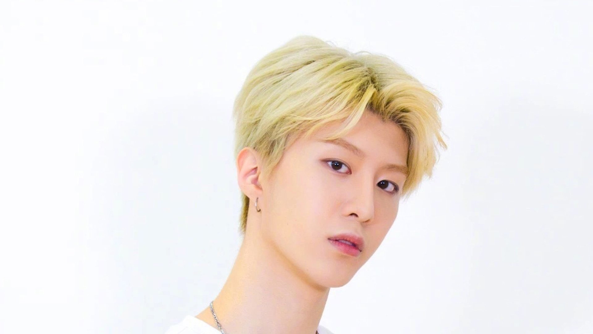 内地明星,范丞丞