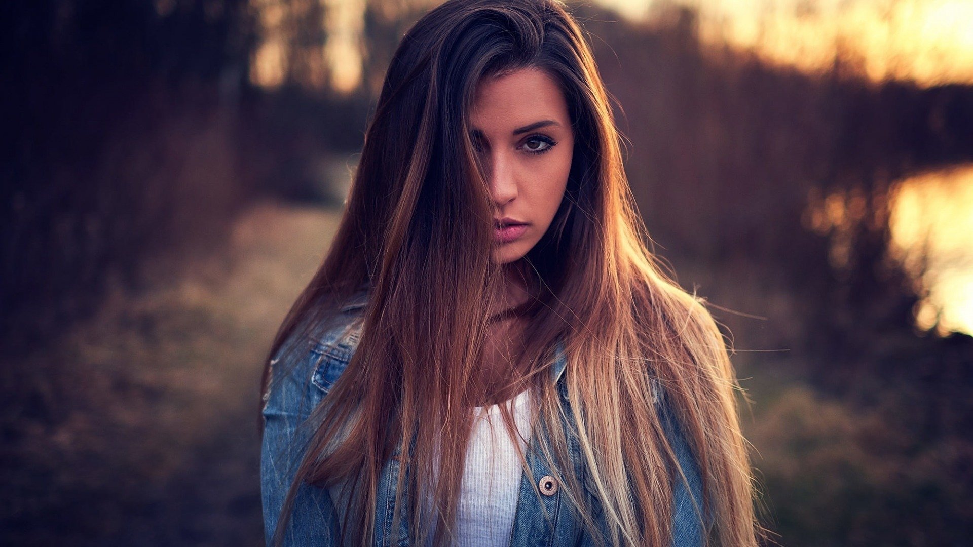 欧美女神,长发,深眸,夕阳