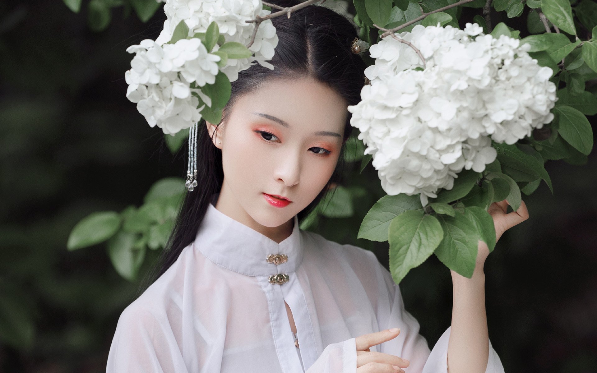小清新,花丛中美女
