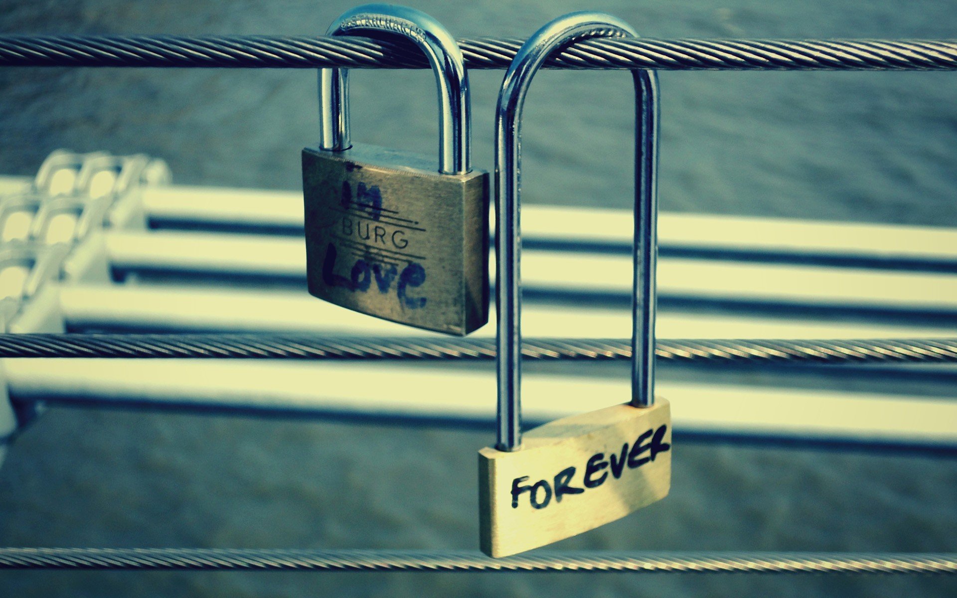 爱情箴言,爱的枷锁