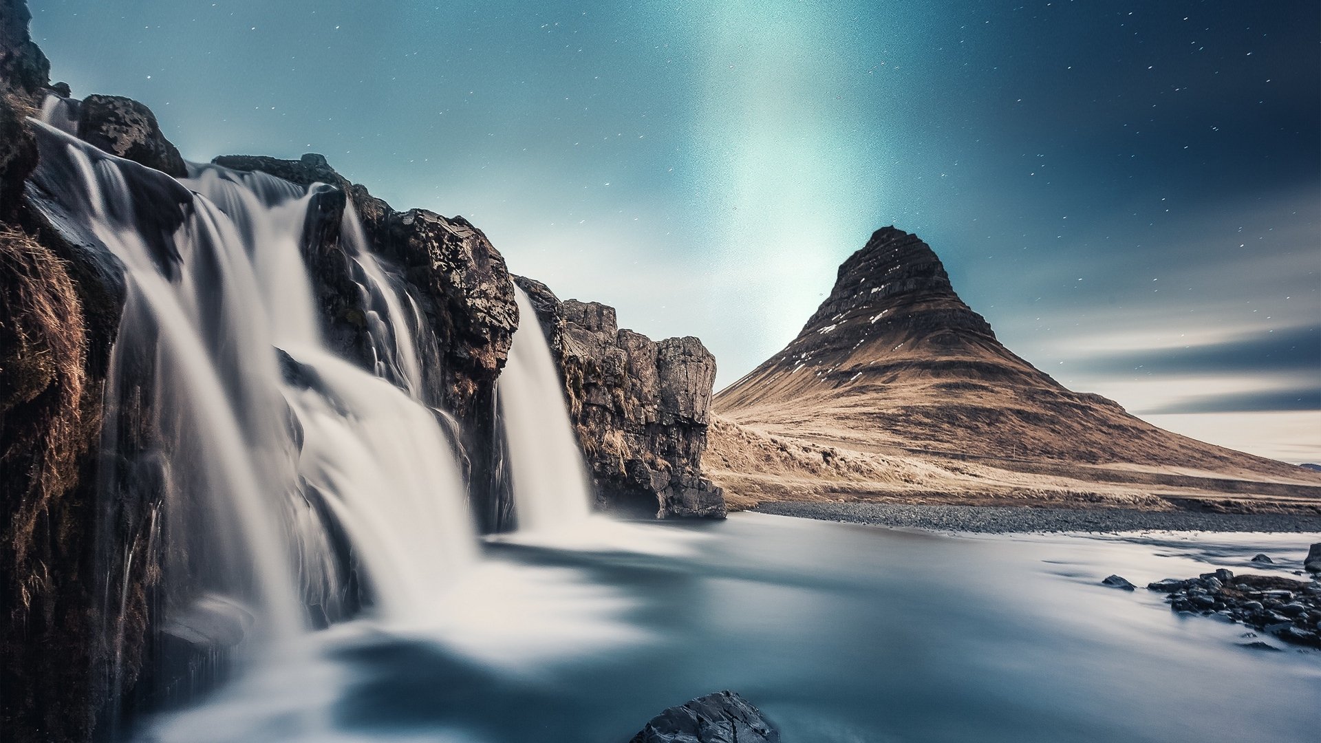 奇幻梦境,壮观的山水瀑布