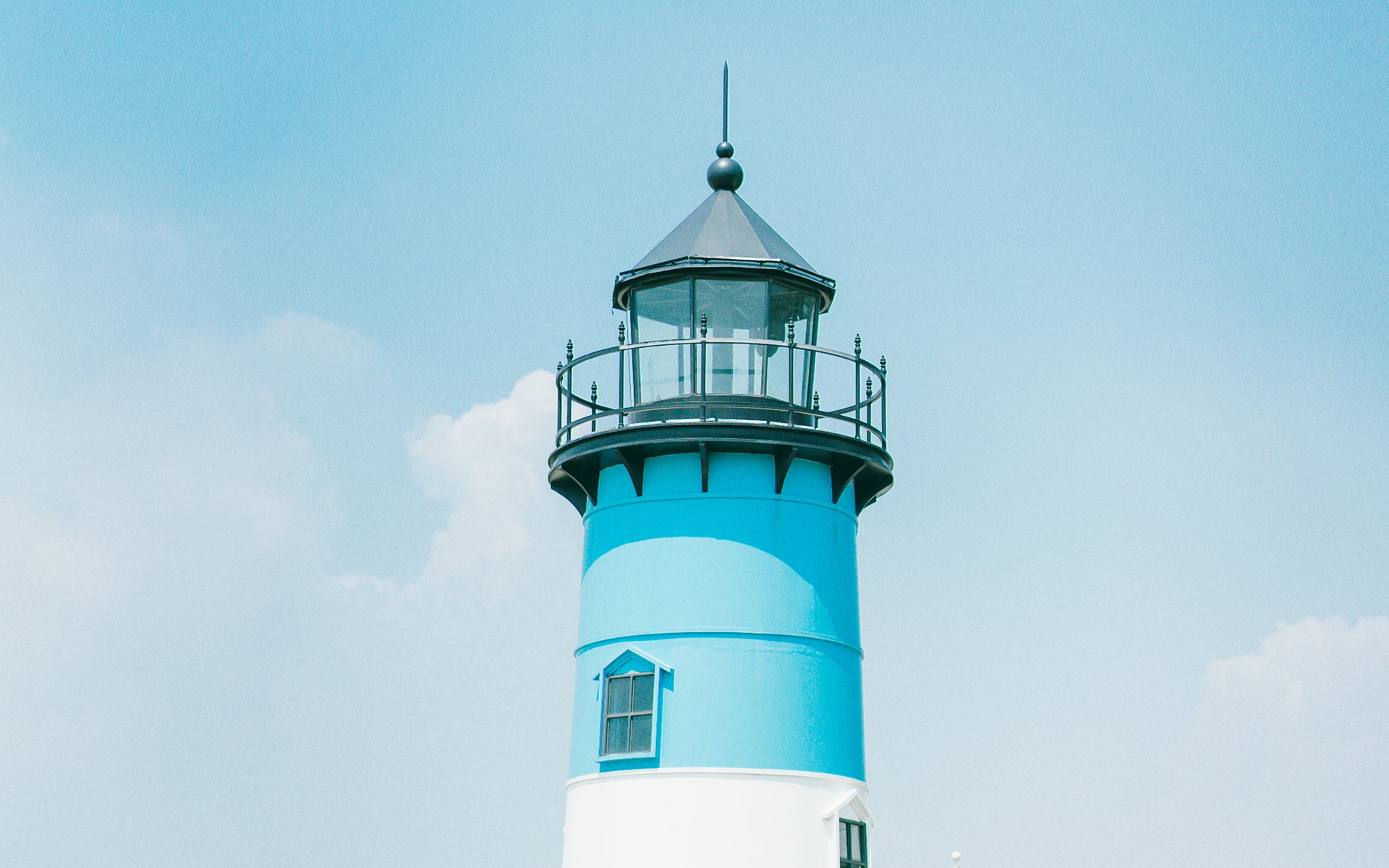 静物写真,夏日远处的高塔
