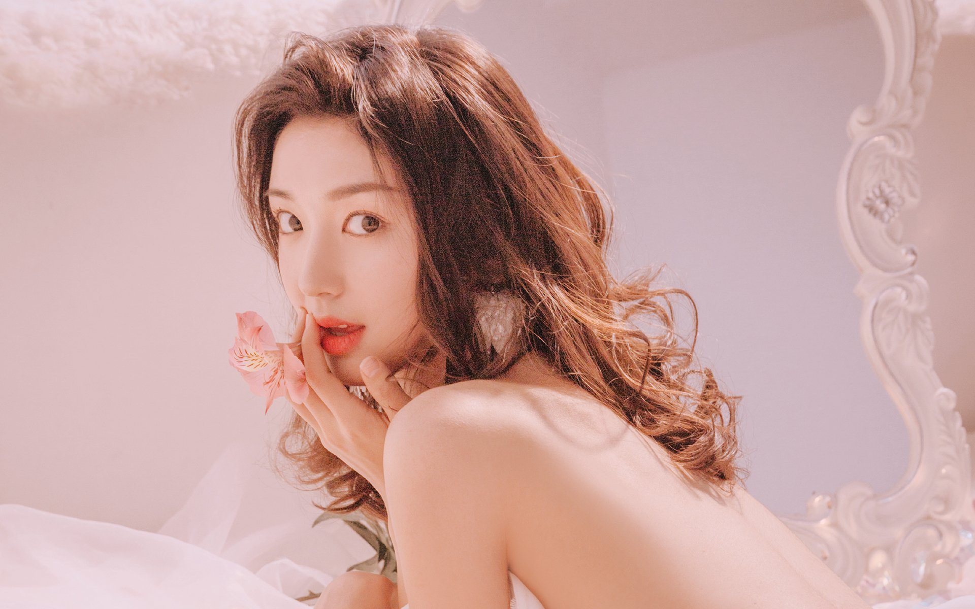 性感女神,性感蕾丝吊带美女