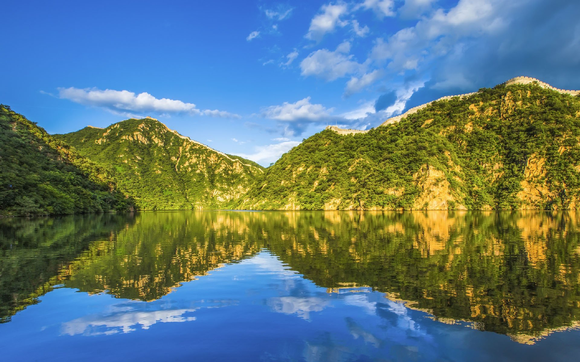 蓝天白云,碧水蓝天,山水风光