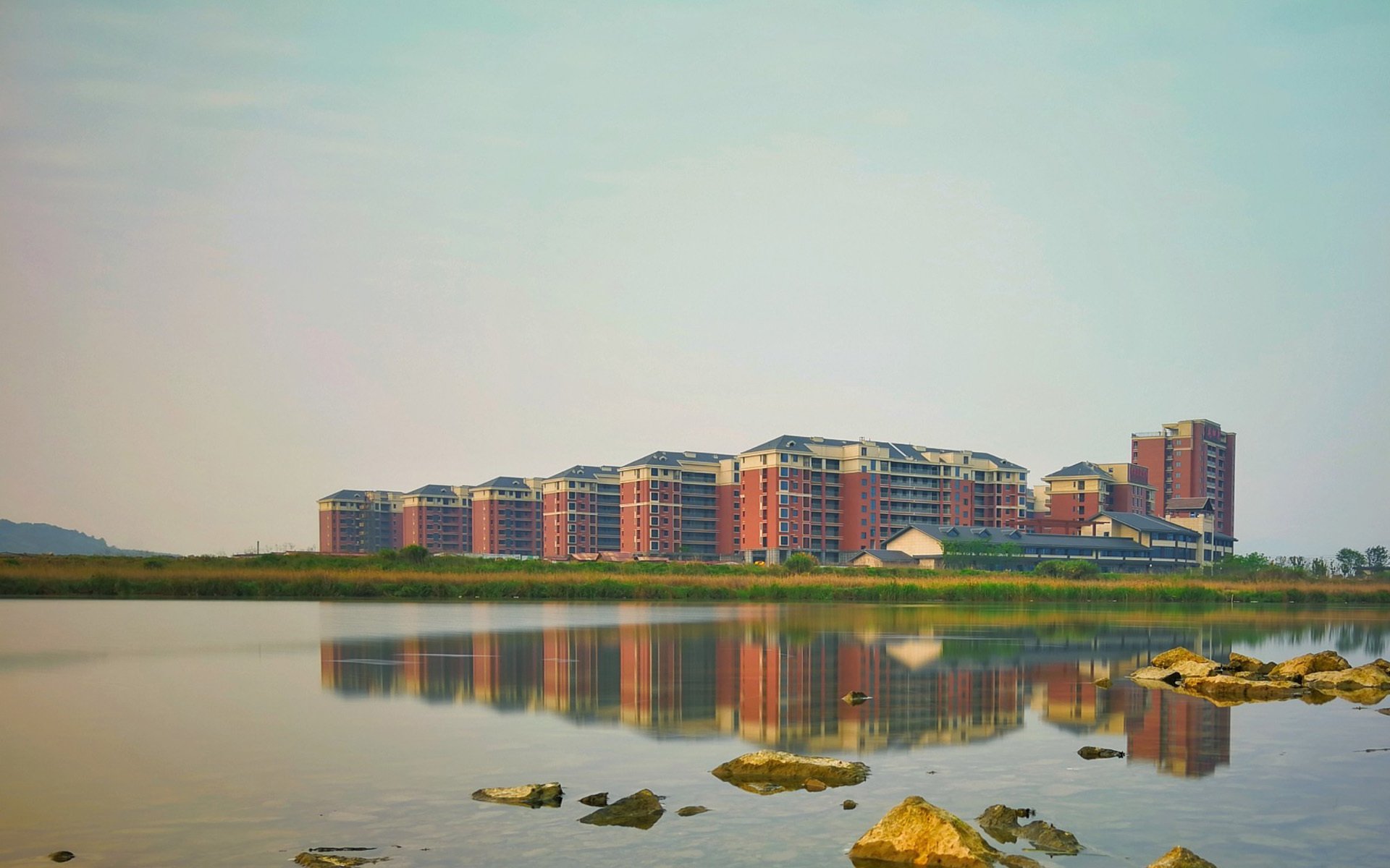 落日余晖,清晨风光