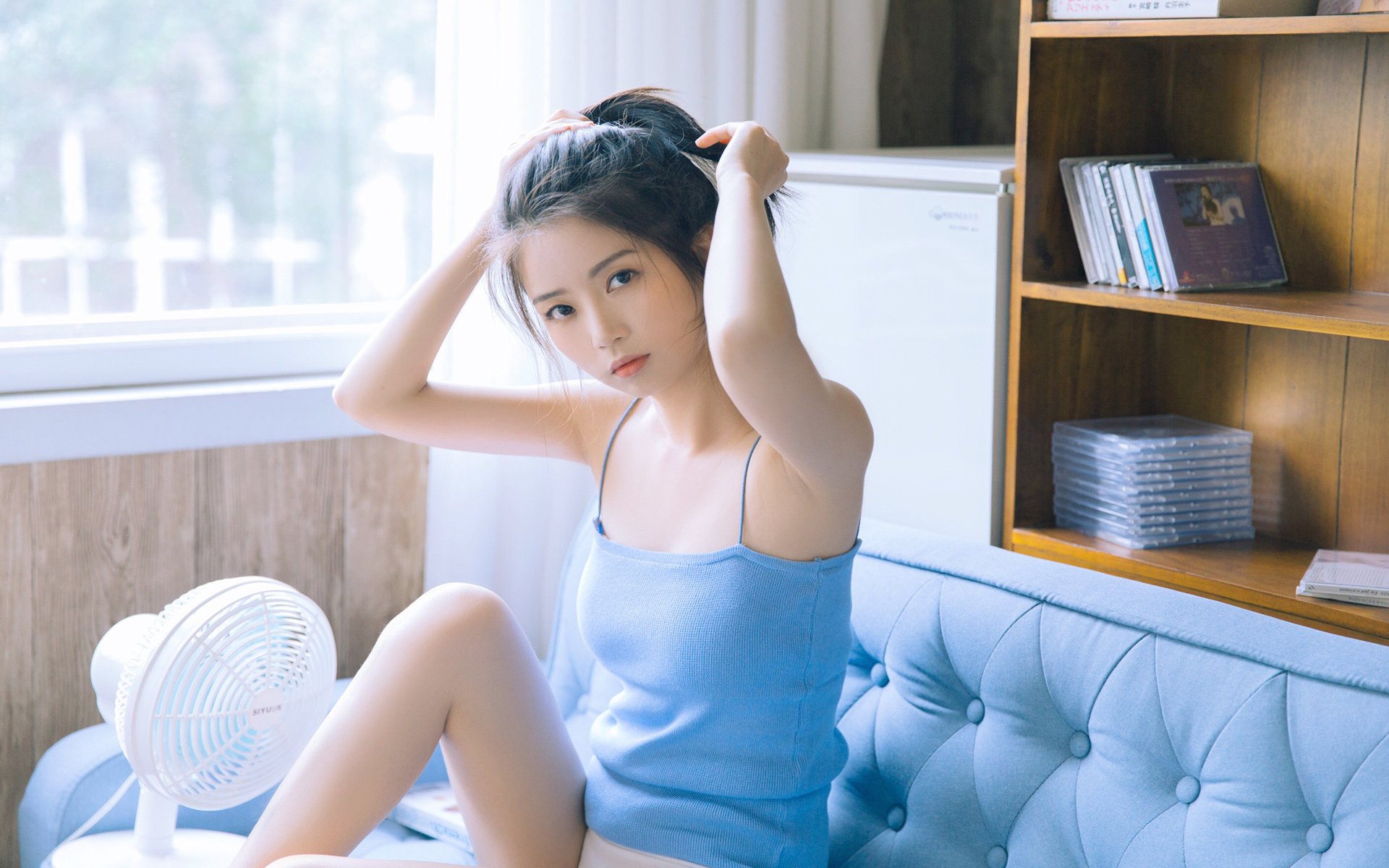 清纯,白皙美丽,吊带,长发