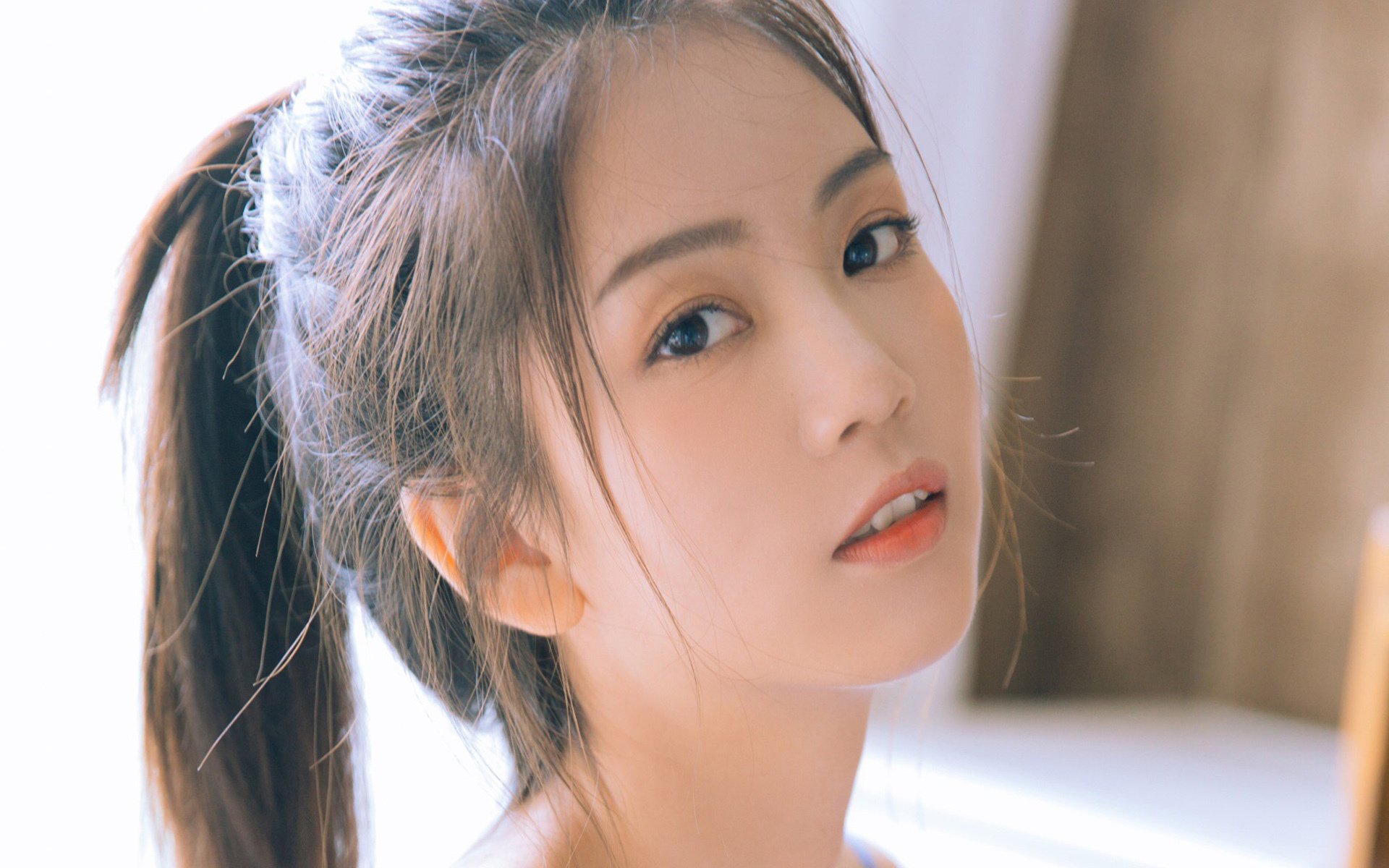 清纯,白皙美丽,吊带,长发