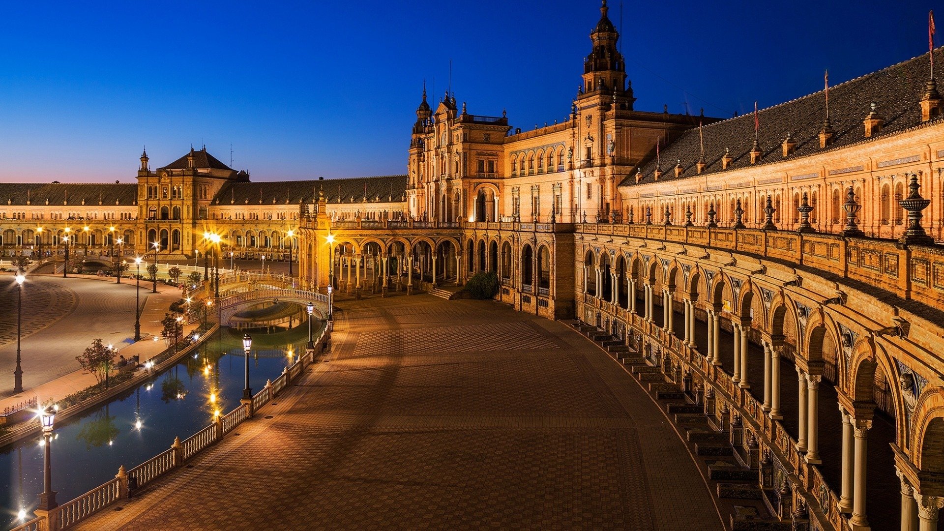 城市夜景,西班牙城市风景,建筑,复古