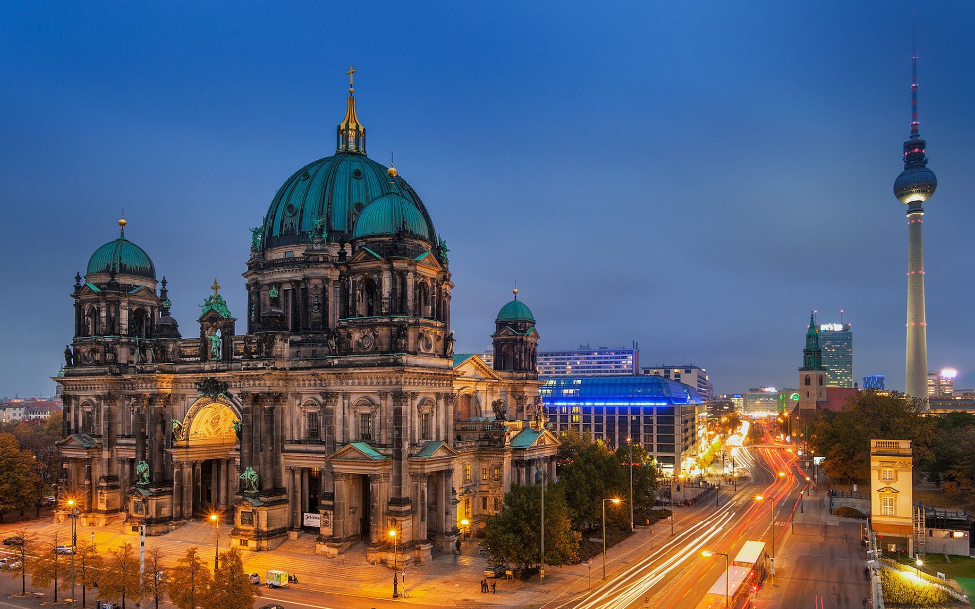 城市夜景,柏林大教堂建筑风景