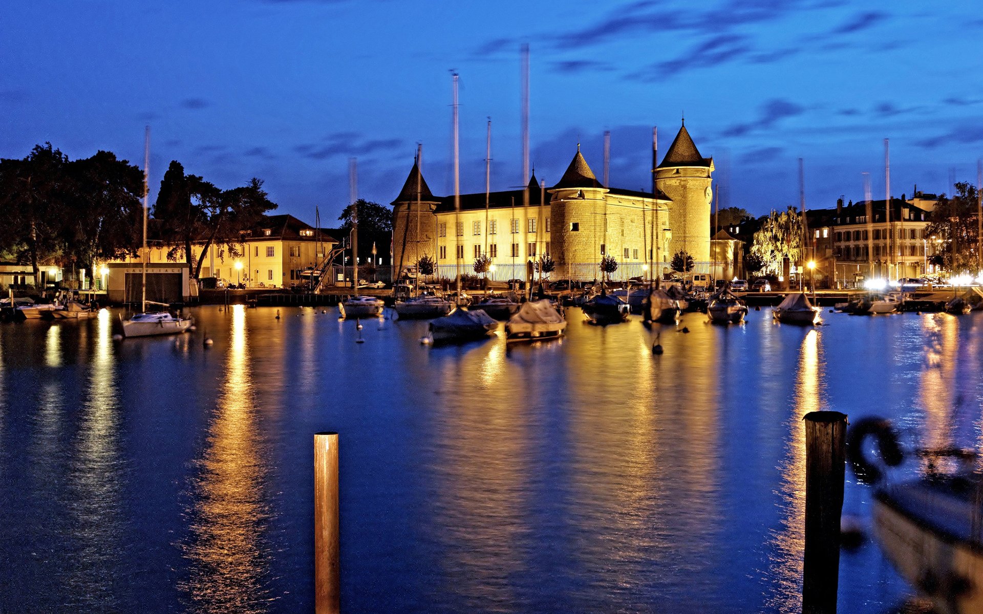 城市夜景,瑞士西庸城堡,风景