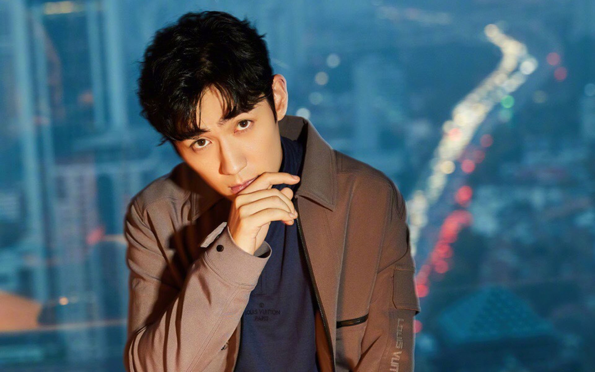 男明星,朱一龙,帅,酷