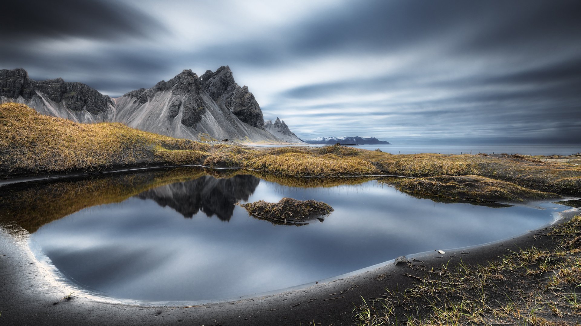 自然风光,白色,深秋,枯草