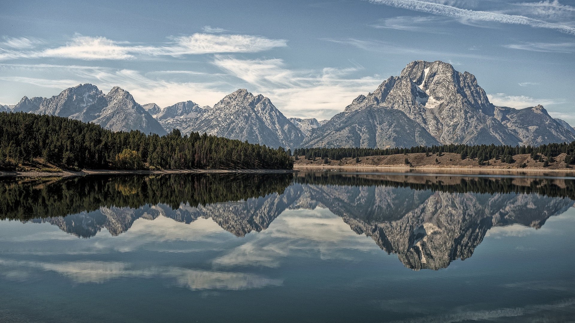 自然风光,高山,湖水,倒影