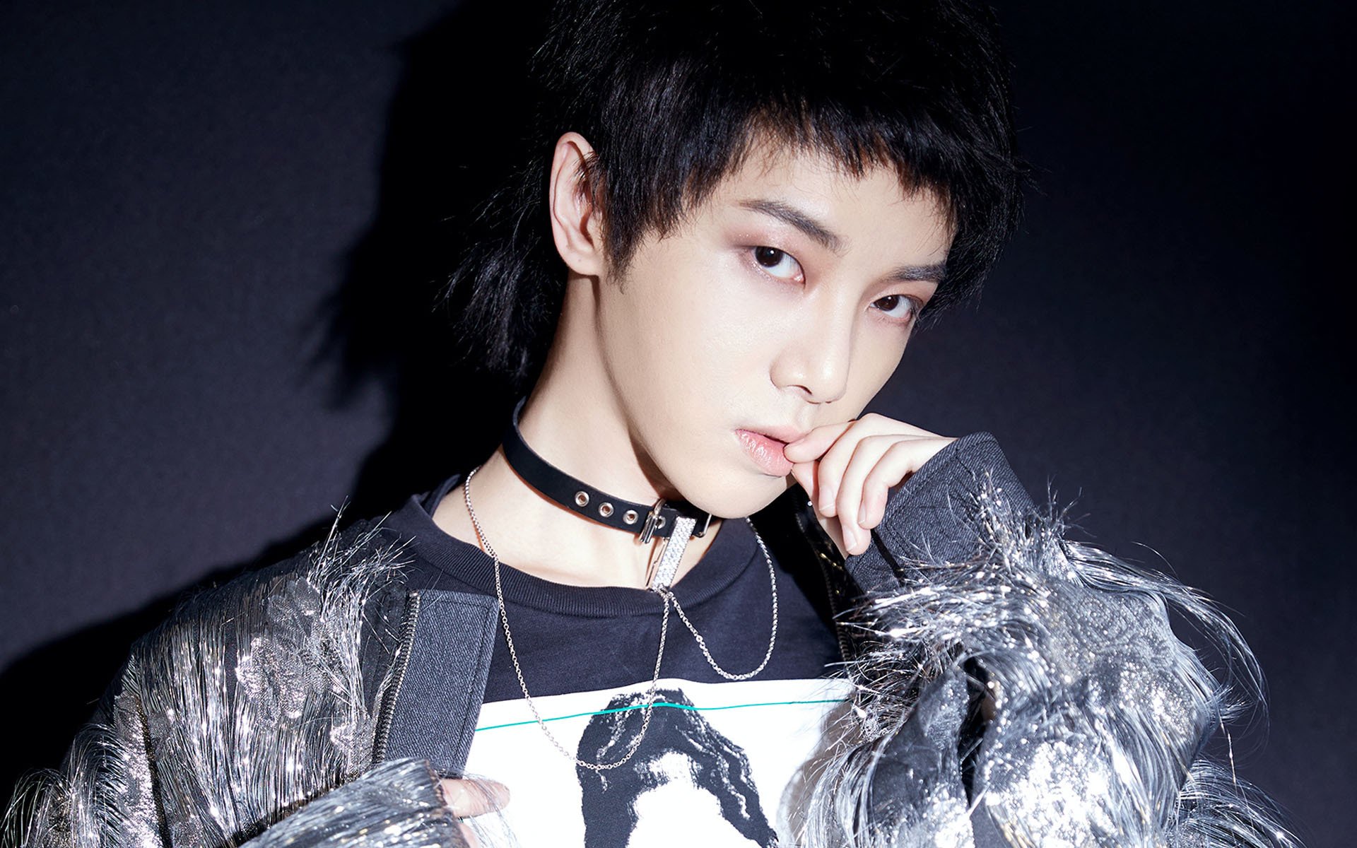 明星风尚,华晨宇,花花