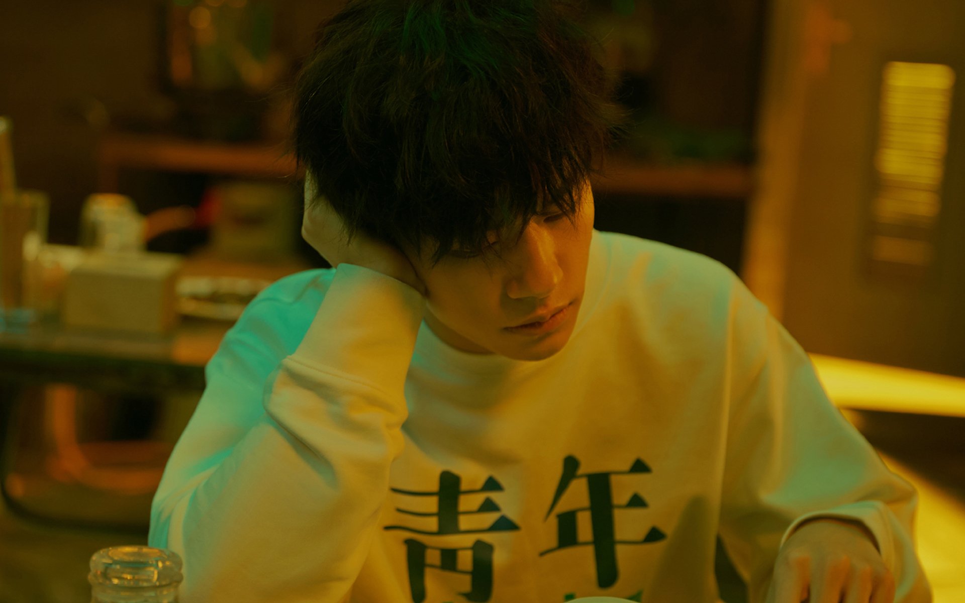 明星风尚,易烊千玺