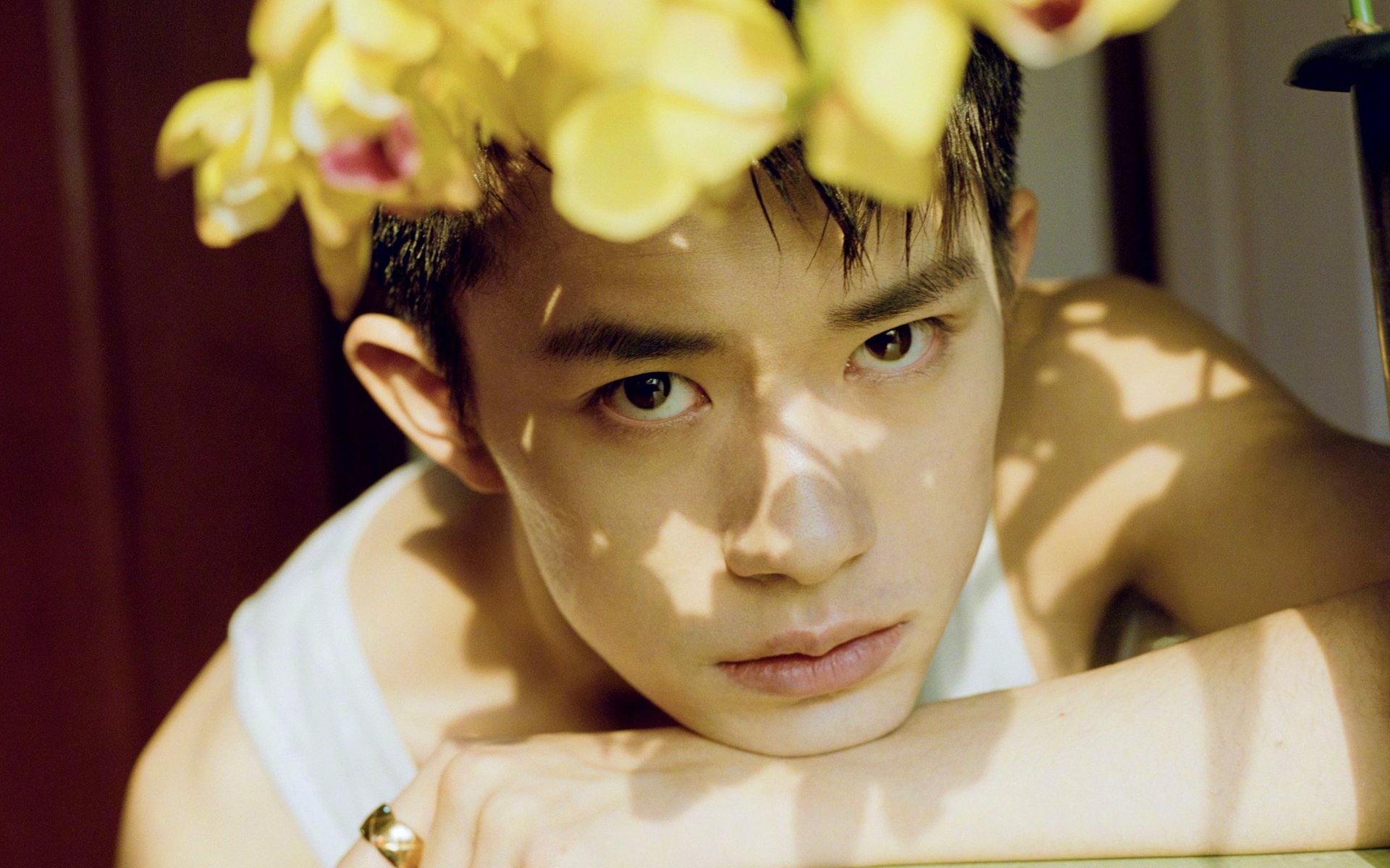 明星风尚,易烊千玺